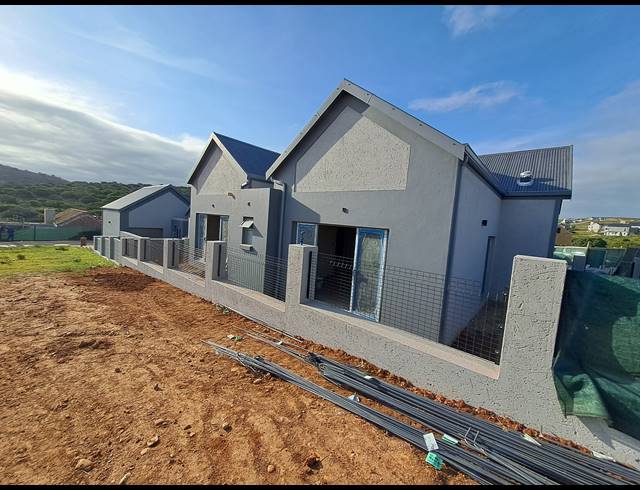 3 BEDROOM HOUSE FOR SALE IN OUTENIQUASBOSCH
